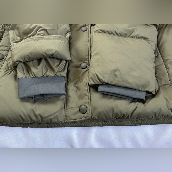 Patagonia Silent Down Jacket Puffer Women's size XL Basin Green - Picture 9 of 15